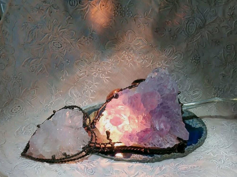 ♥天然石（フラワーアメジスト）のムードランプ