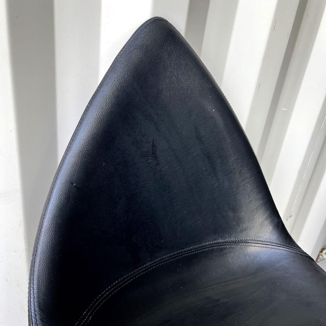 取付無料！ボーコンセプト オッタワ 本革ブラック 北欧モダン風ダイニングチェア✨