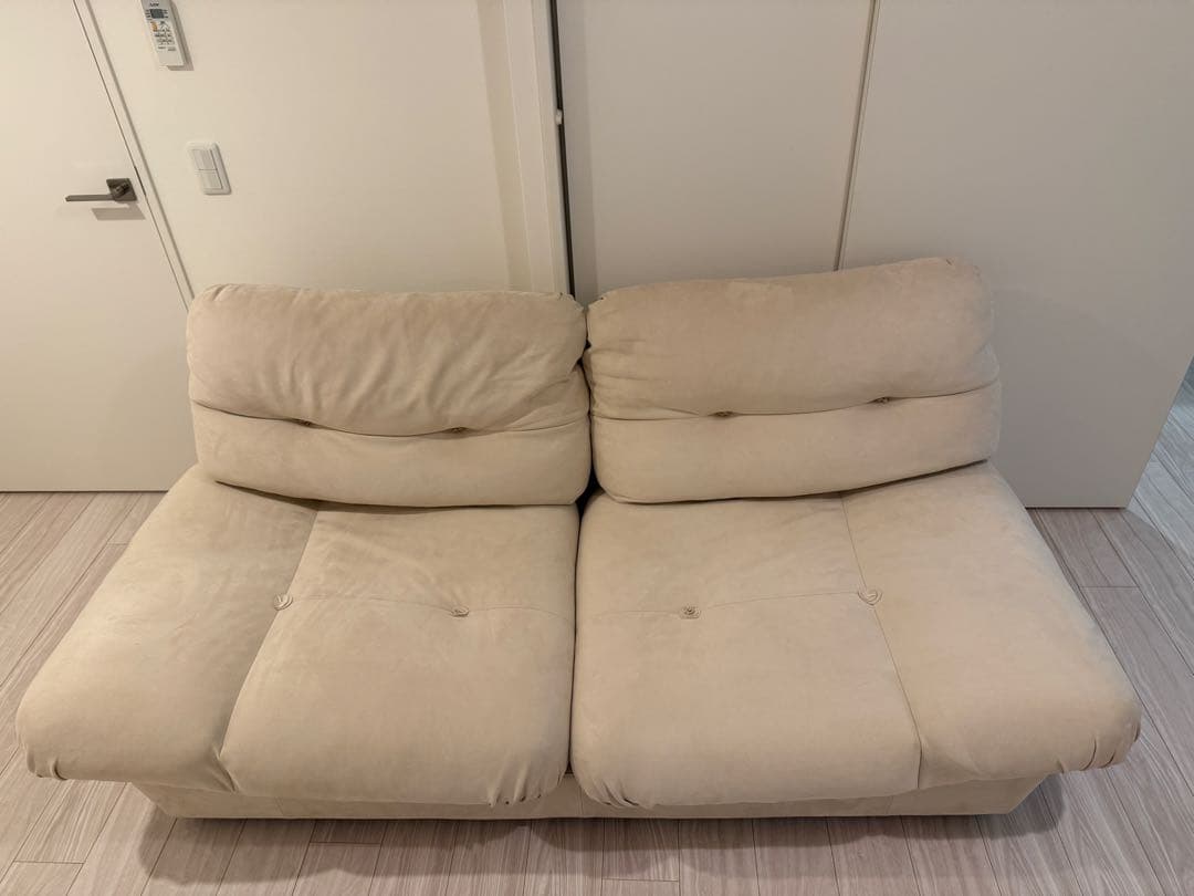 ま*さ様 【MUTSUKI】2人掛けソファ横幅180cm 定価22万円