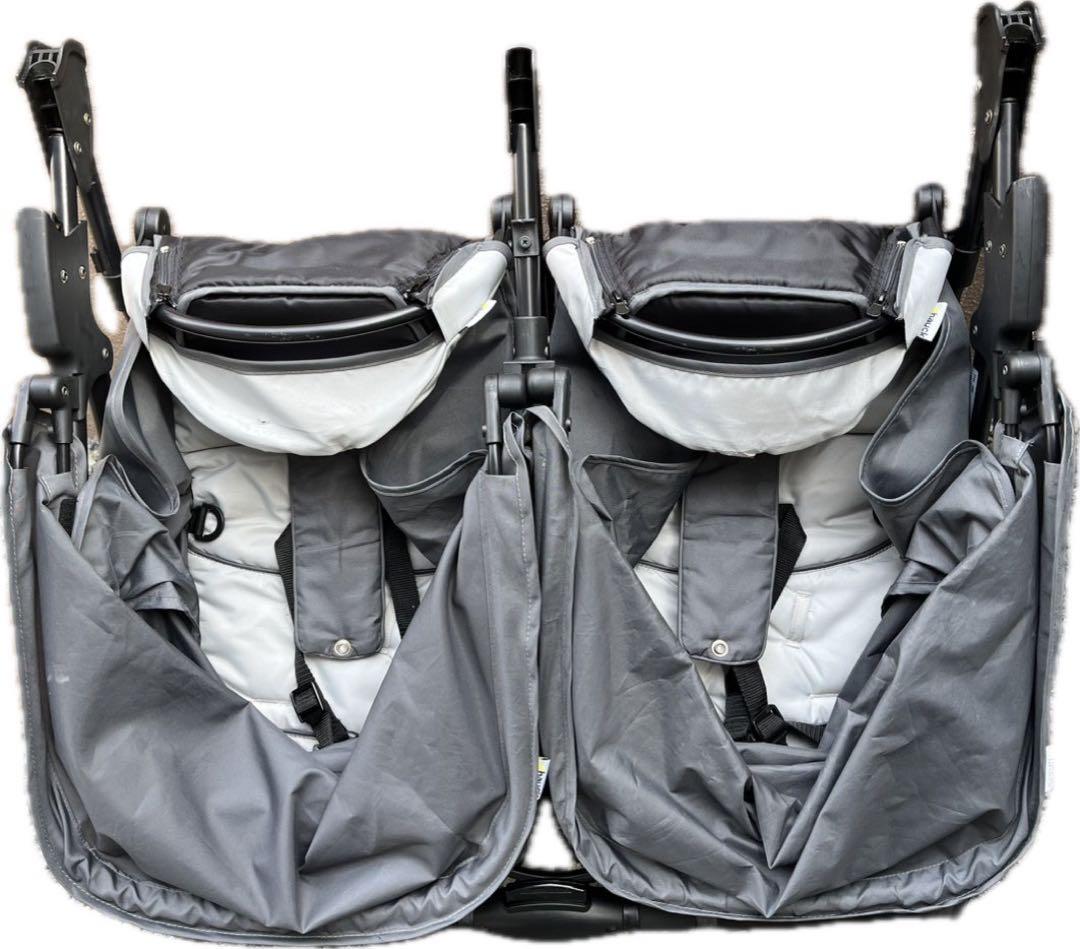 双子ベビーカー　2人乗りベビーカー　hauck ダブルベビーカー　荷重36kg