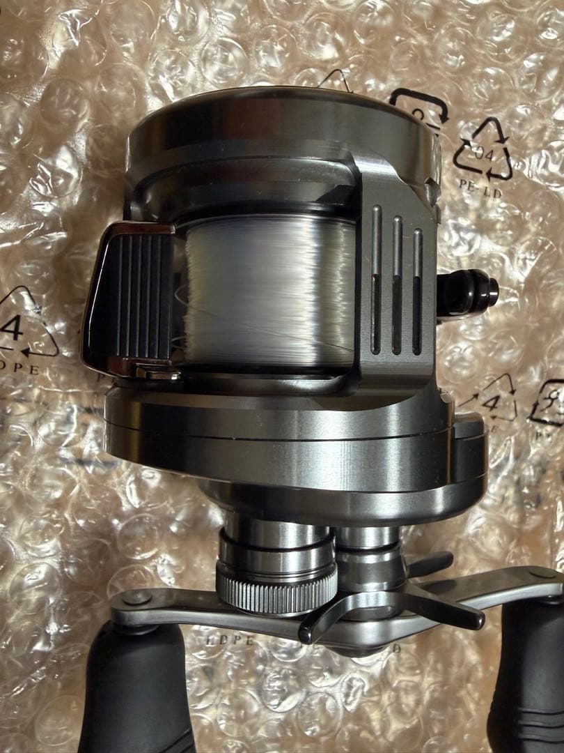 カルカッタコンクエストDC 200HG シマノ