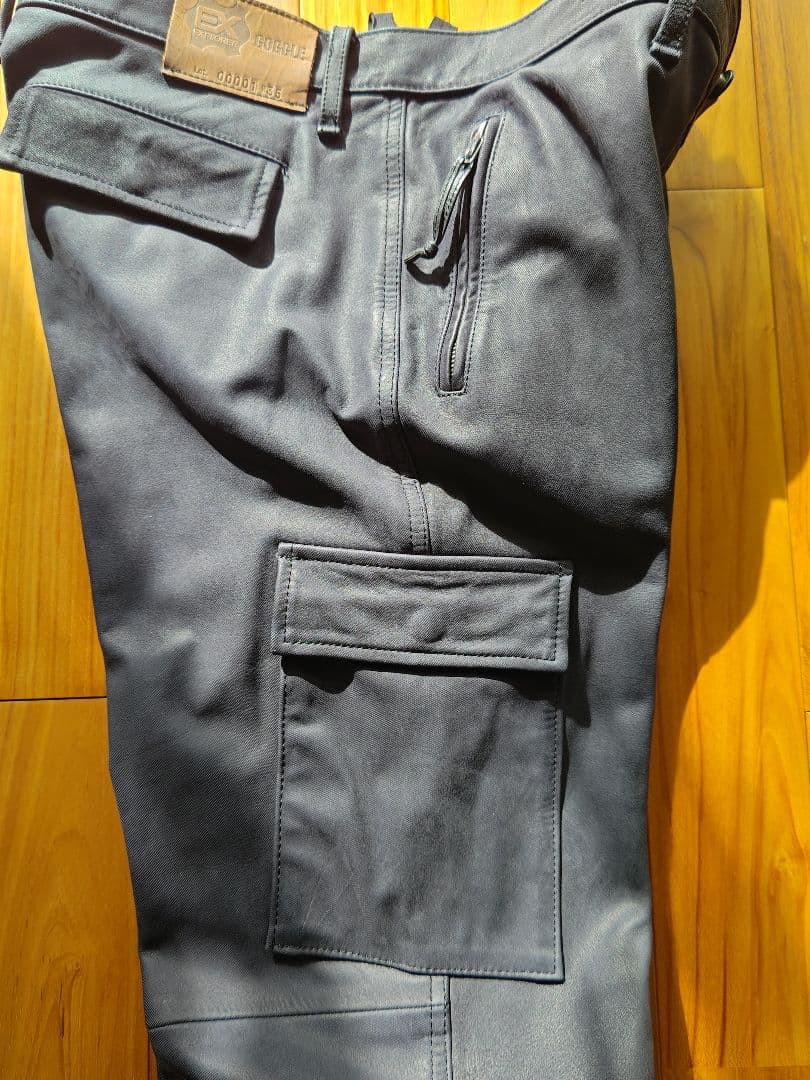 クシタニ·エクスプローラー·革パン