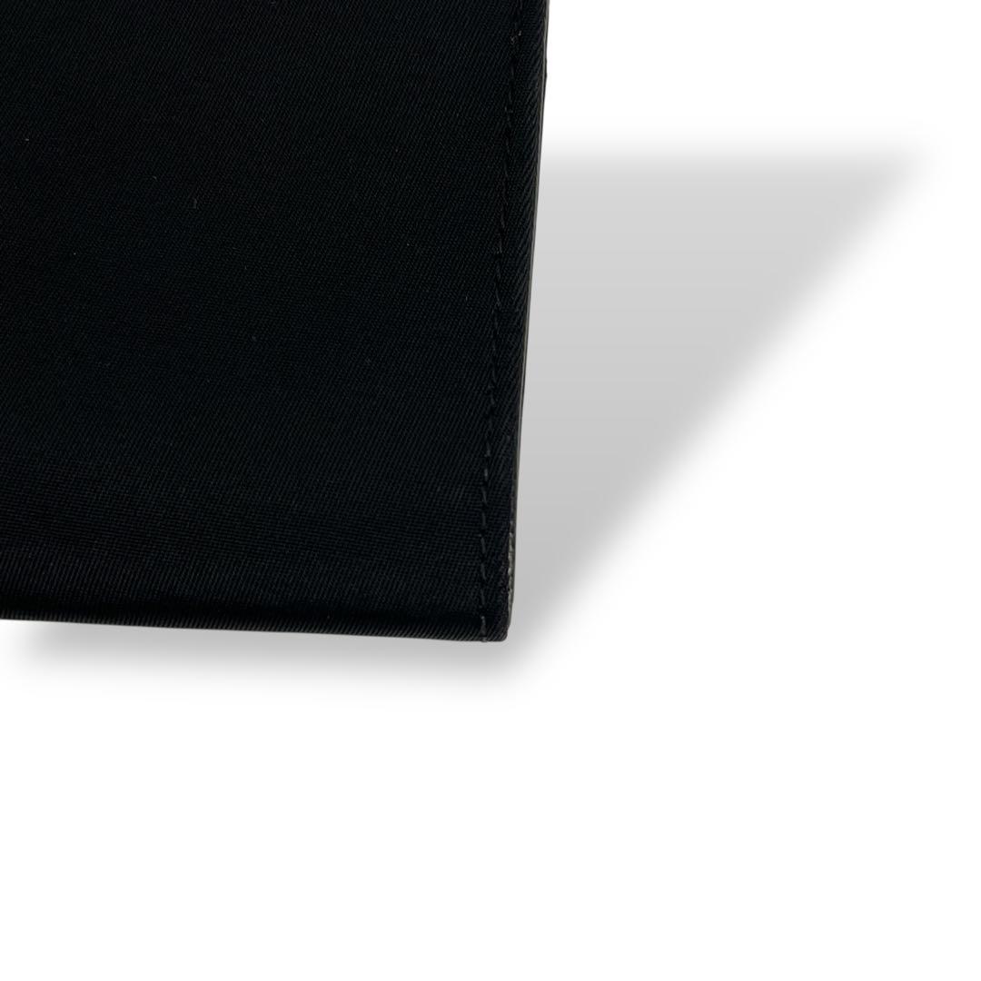 プラダ　長財布　三角ロゴプレート　ロングウォレット　ブラック　ナイロン　レザー