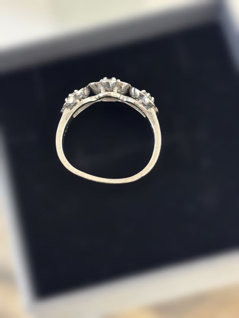 プラチナ900 花モチーフ リング