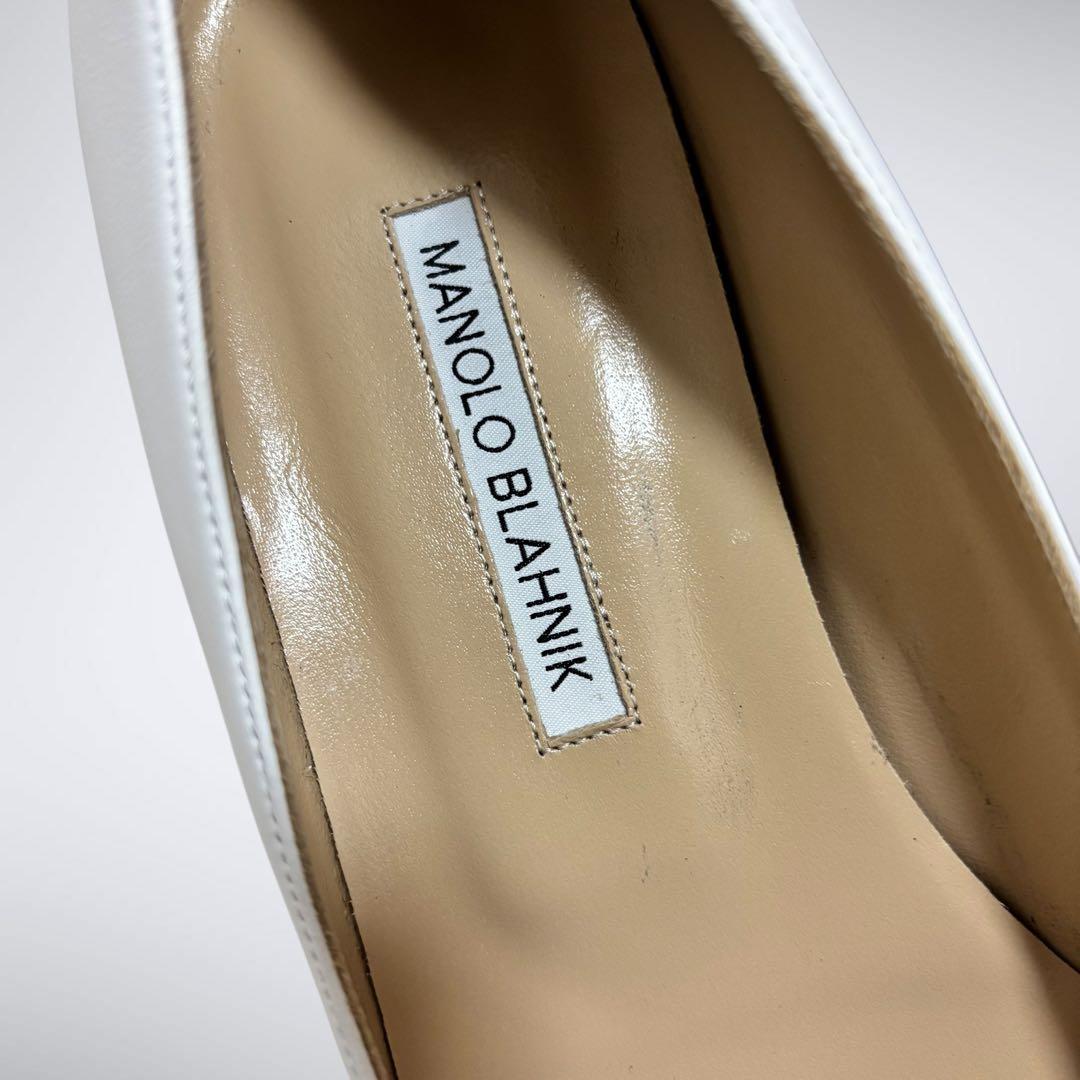 未使用級 マノロブラニク パンプス 白 37.5 裏張り済 定価12万 現行品