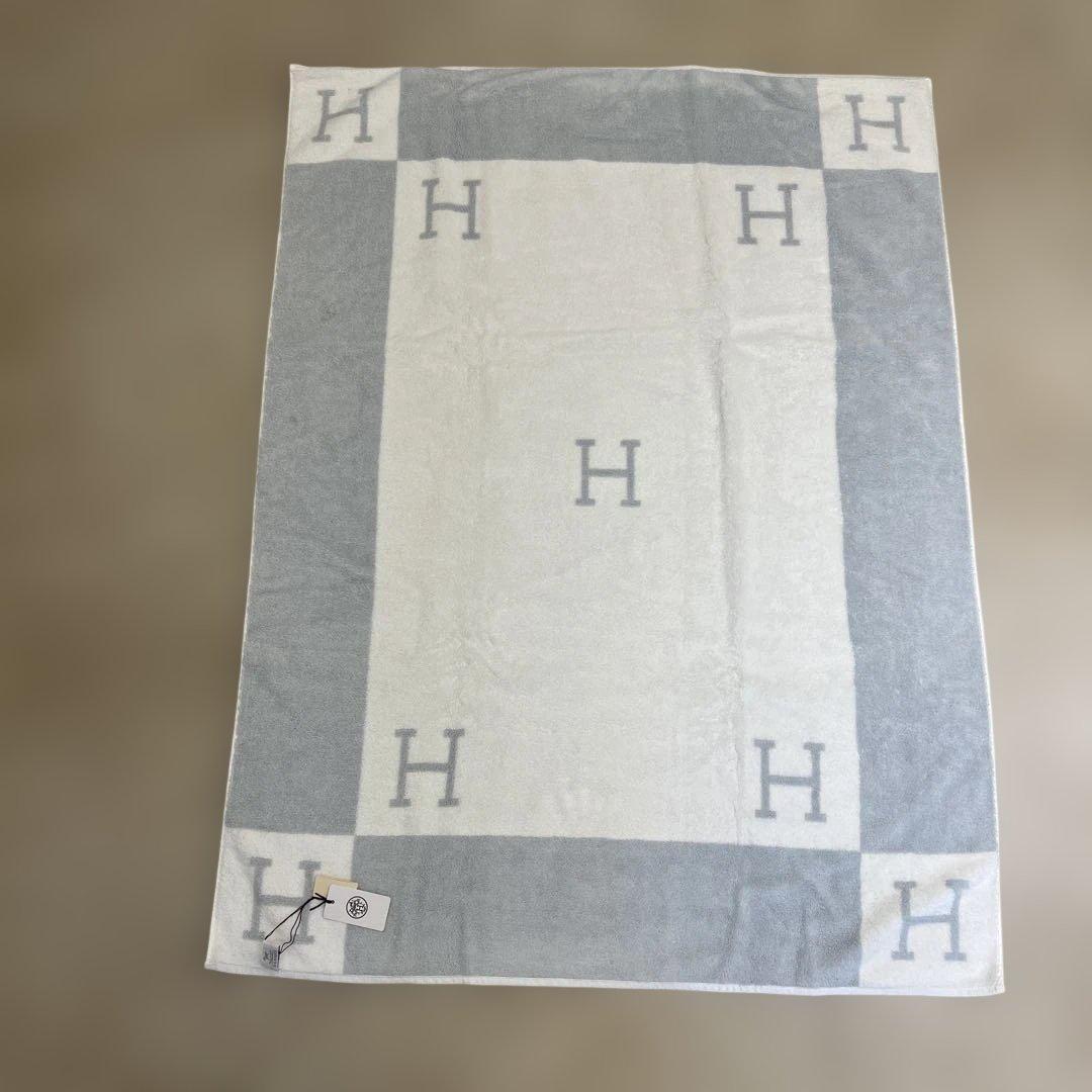 新品　エルメス　バスタオル