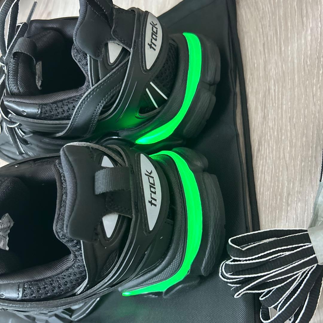 BALENCIAGA TRACK LED BLACK 即日発送