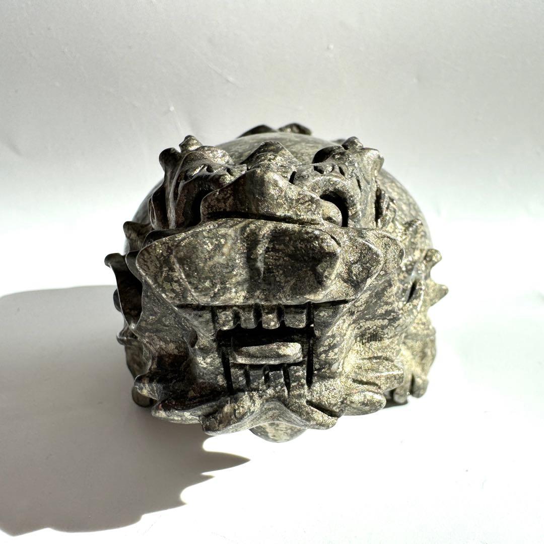 パイライト 黄鉄鉱 天然石 手彫り 龍亀