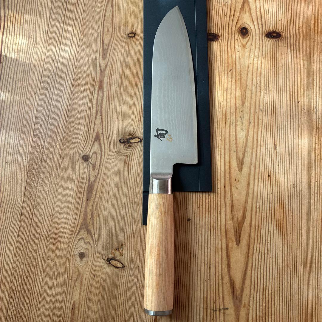 貝印旬classic white santoku 175mm DM0702w