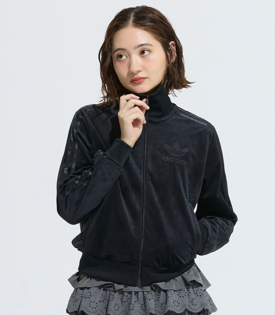 新品タグ付き　ベロア トラックジャケット adidasOriginals