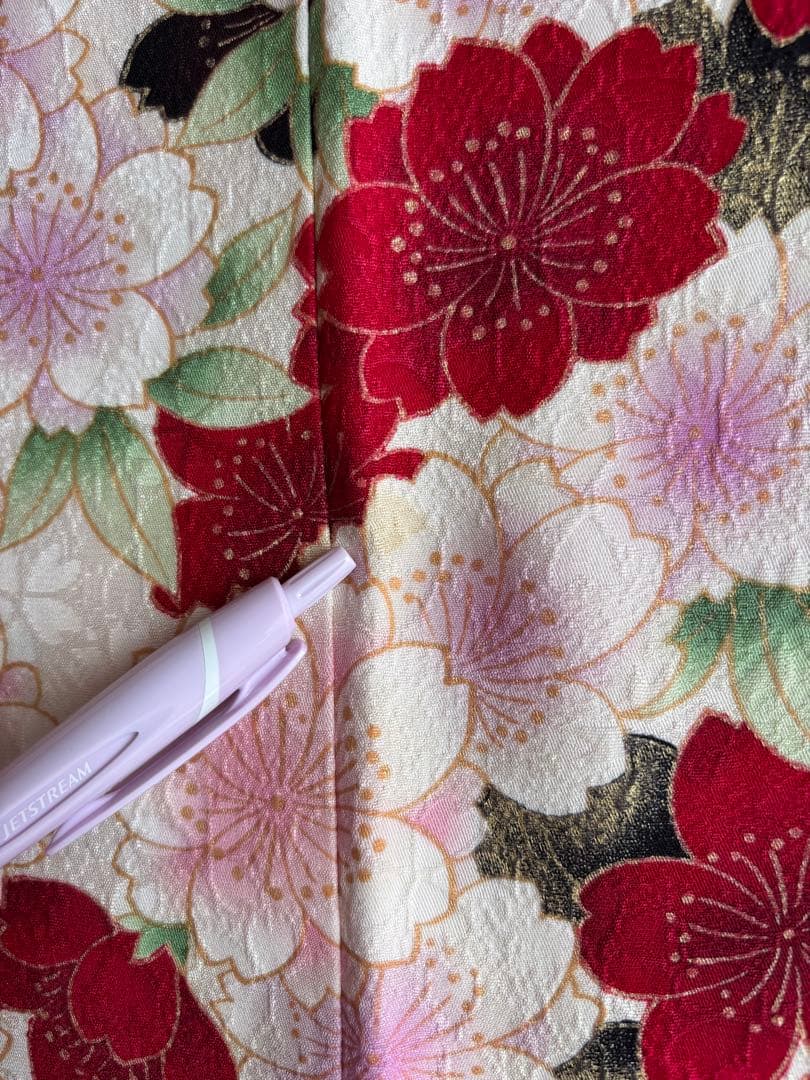 可愛い♡振袖フルセット（７点）　正絹　成人式　白・赤系