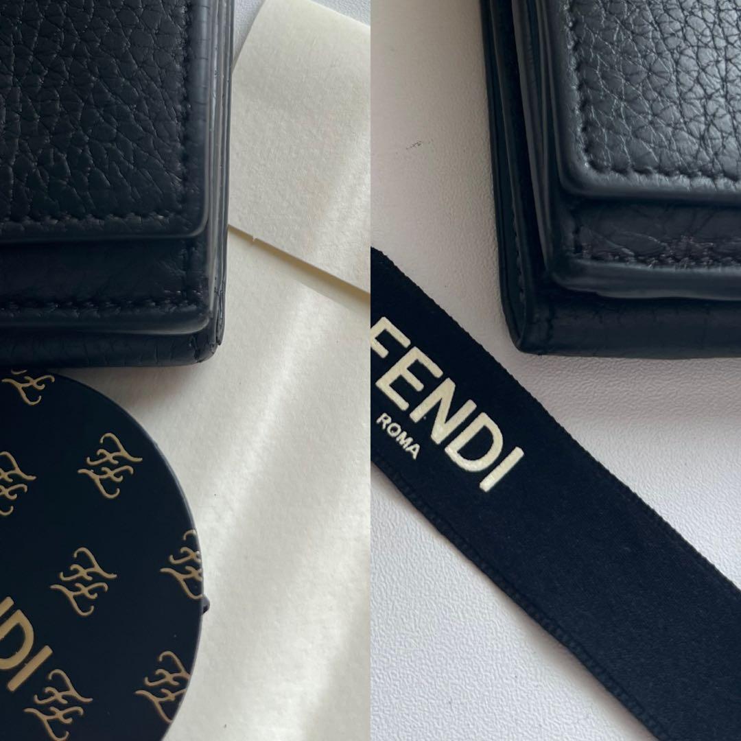 37 美品 FENDI フェンディ ピーカブー 3つ折り財布