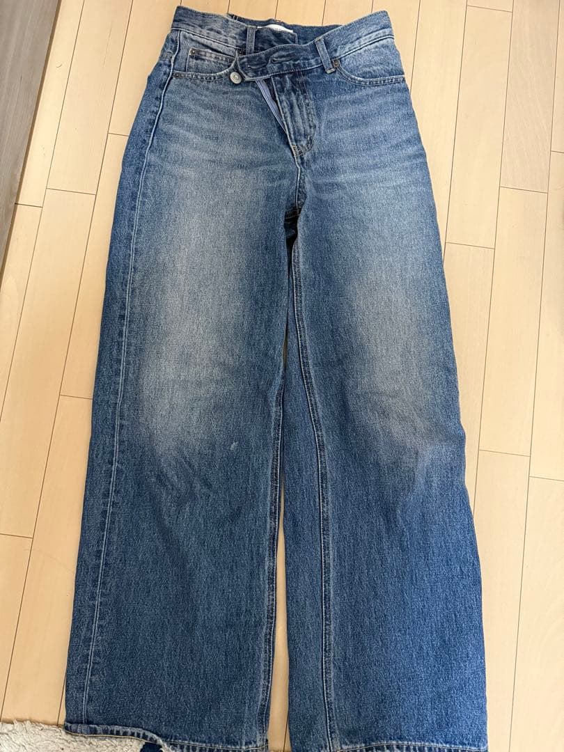 MOUSSY CROSS WAIST WIDE STRAIGHTデニム　0