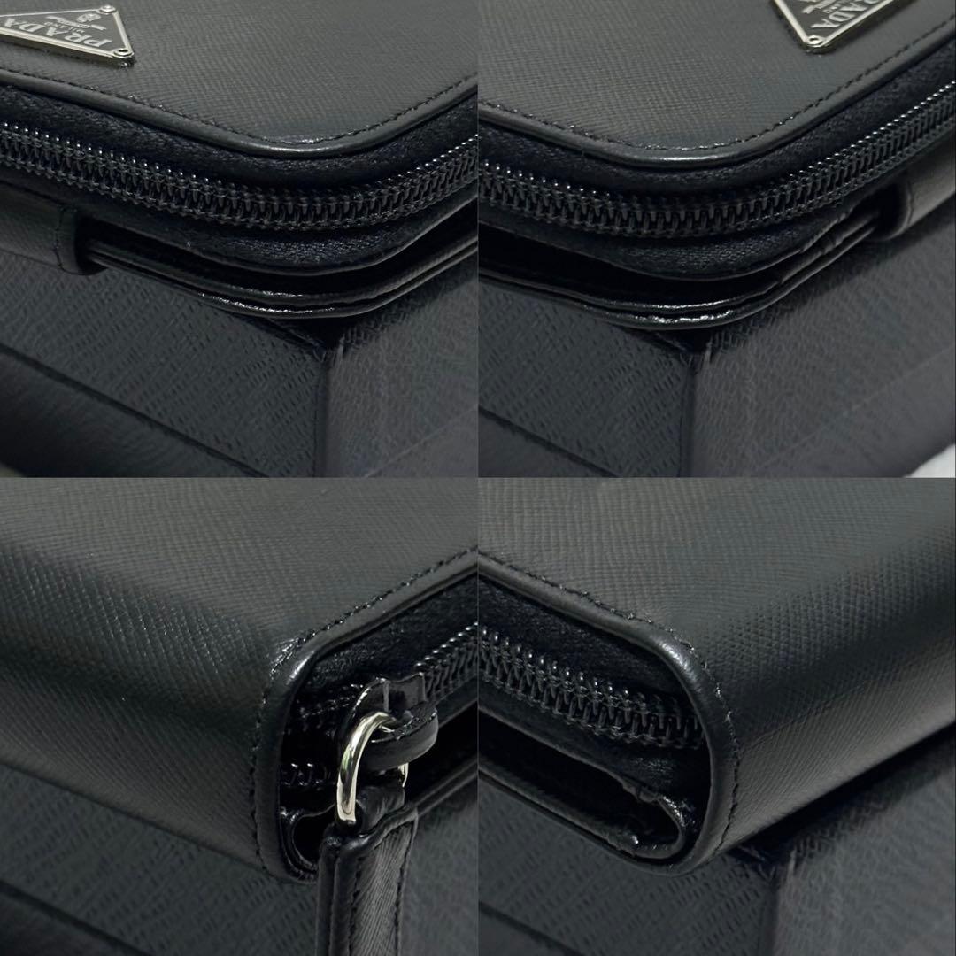 PRADA プラダ　折り財布　ラウンドファスナー　三角ロゴ　サフィアーノレザー