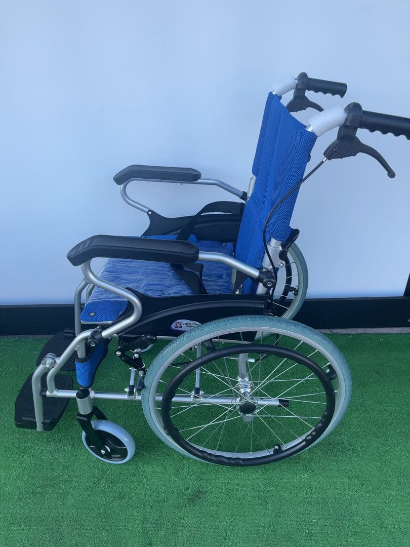 Care-Tec 自走式車椅子スマイルCA-70SU 美品
