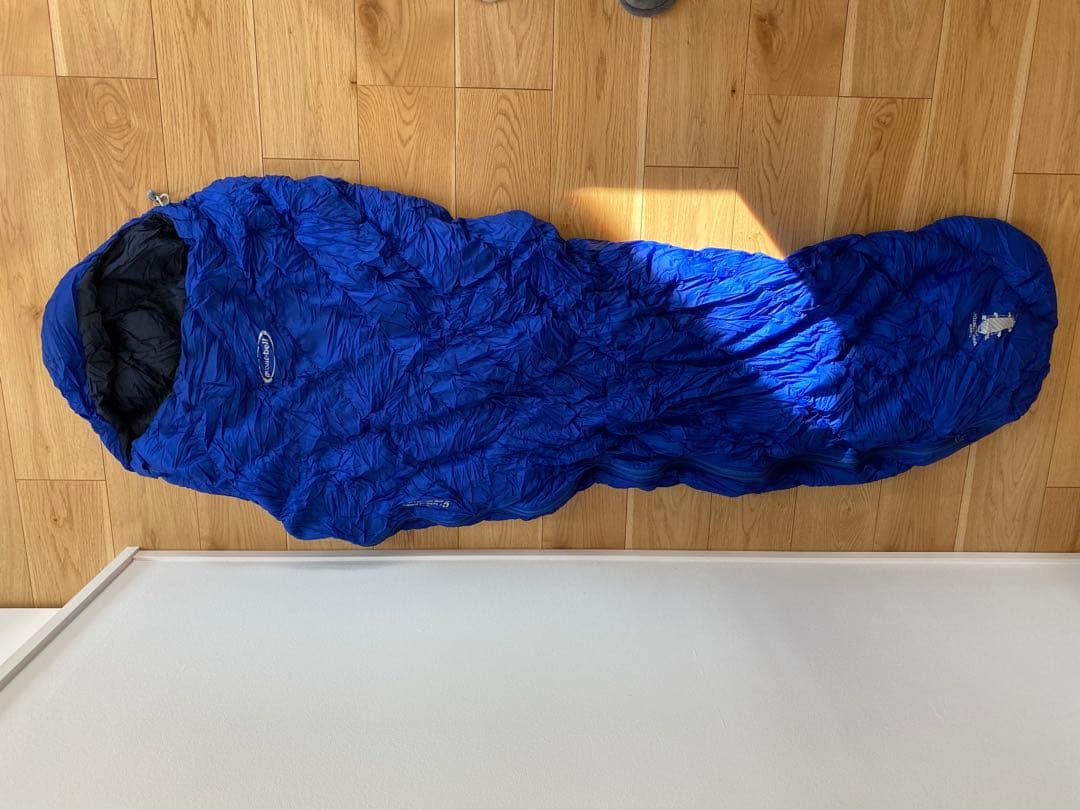 モンベル　ULスーパースパイラルダウンハガー　#5 ライトジッパー