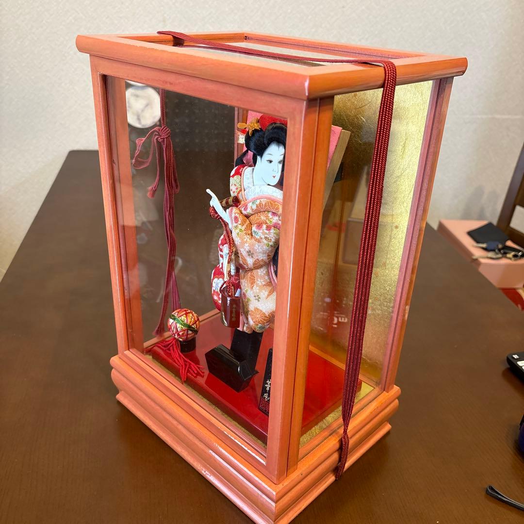 伝統的 ケース入り 羽子板飾り 押絵 華風 正月飾り ガラスケース付き