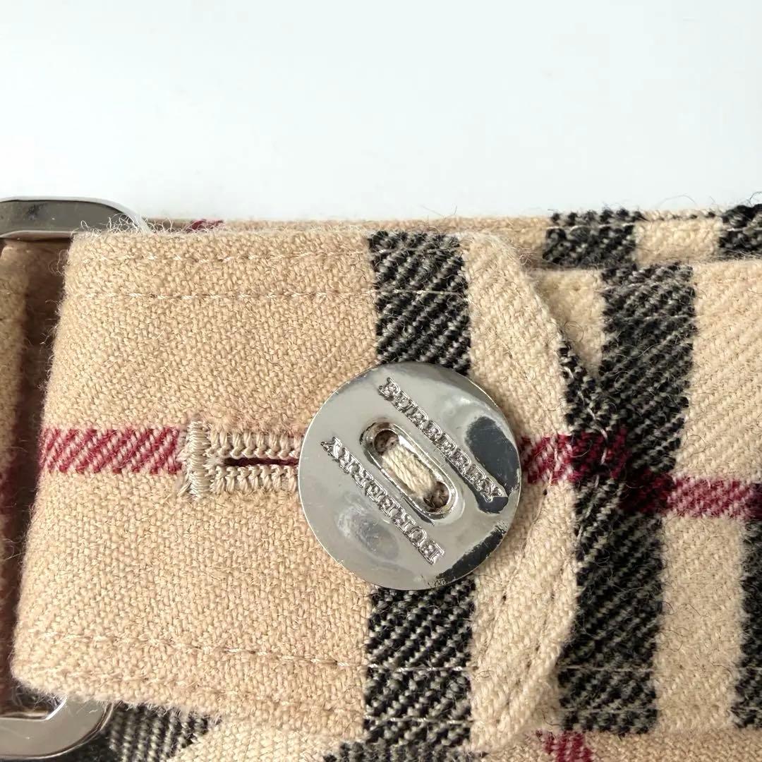 バーバリーロンドン　フレアスカート　ノバチェック柄　13