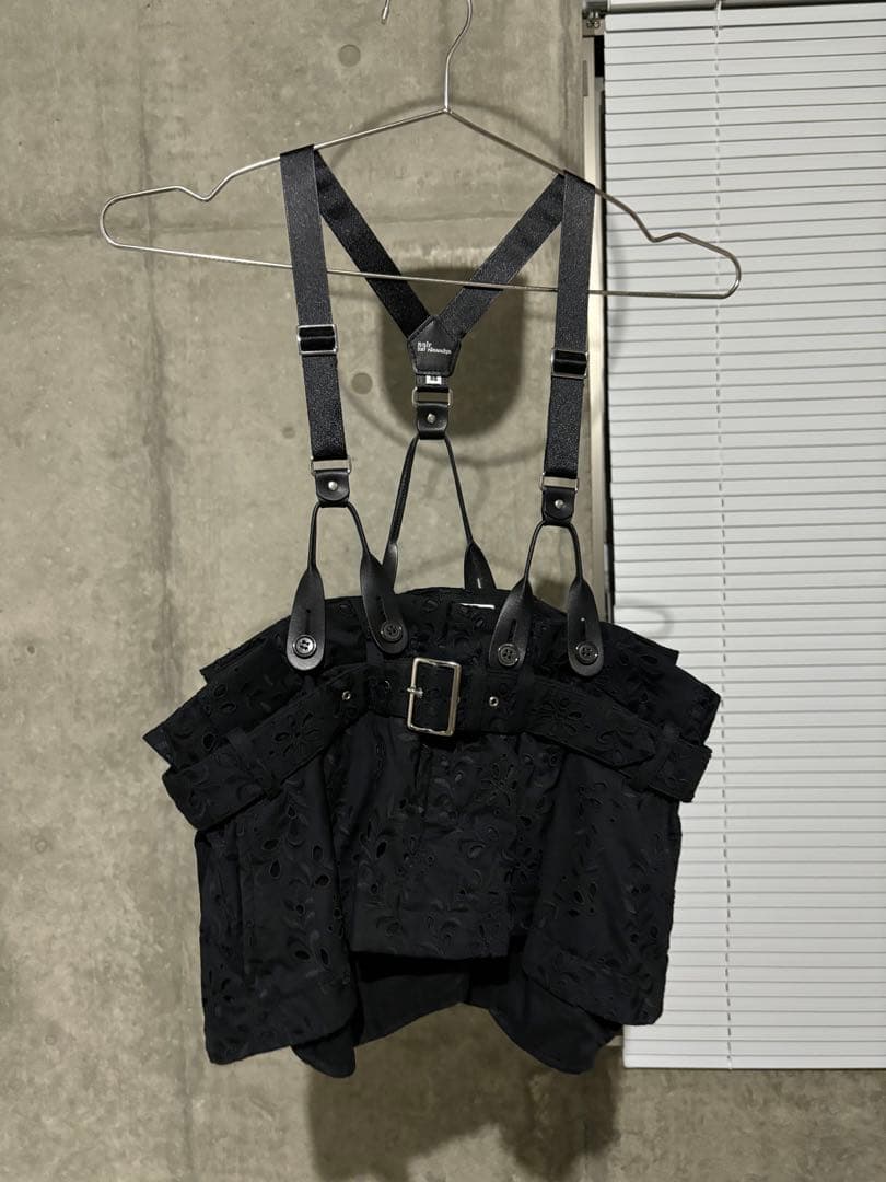 サスペンダーハーネス