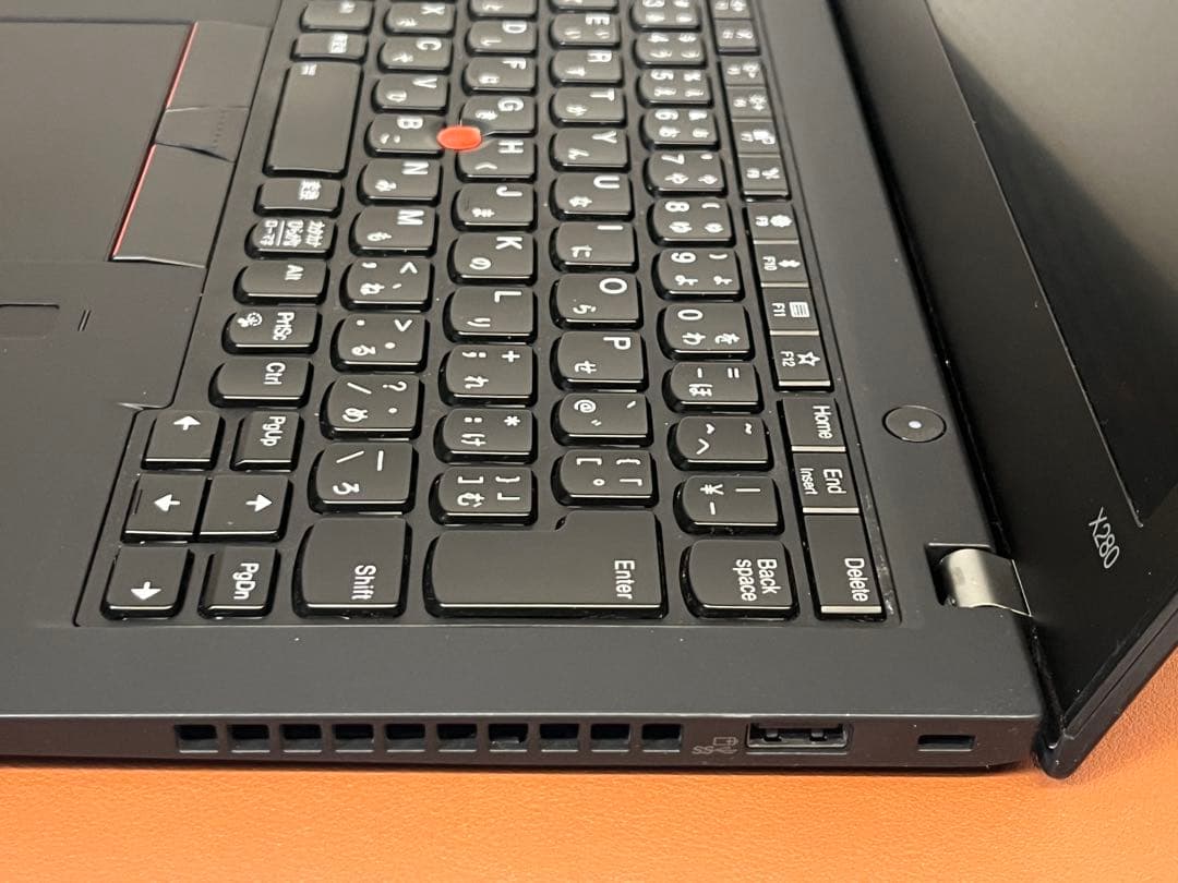 ThinkPad X280 i5-8250U 高速16G 256GB BLKey