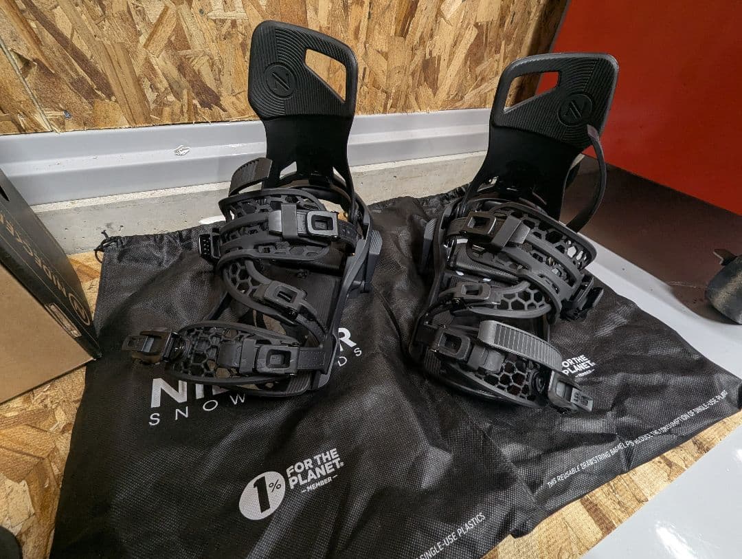 Nidecker Supermatic ナイデッカー スーパーマチック Мサイズ