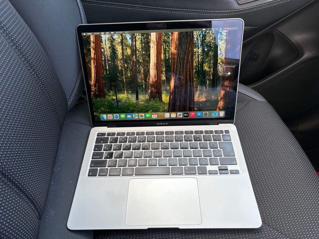 Apple MacBook Air (2020) 本体