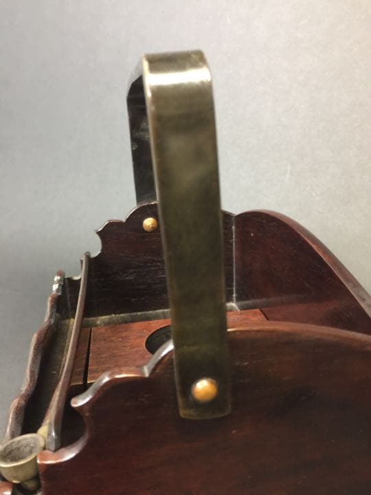 紫檀唐木 小物入れ タバコ箱  年代物 銅鈕 お洒落な一品