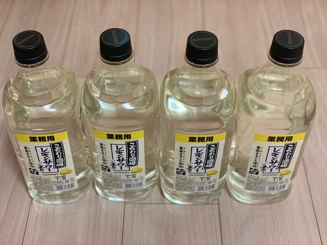 【新品未開封】こだわり酒場レモンサワー素1.8L 4本セット サントリー