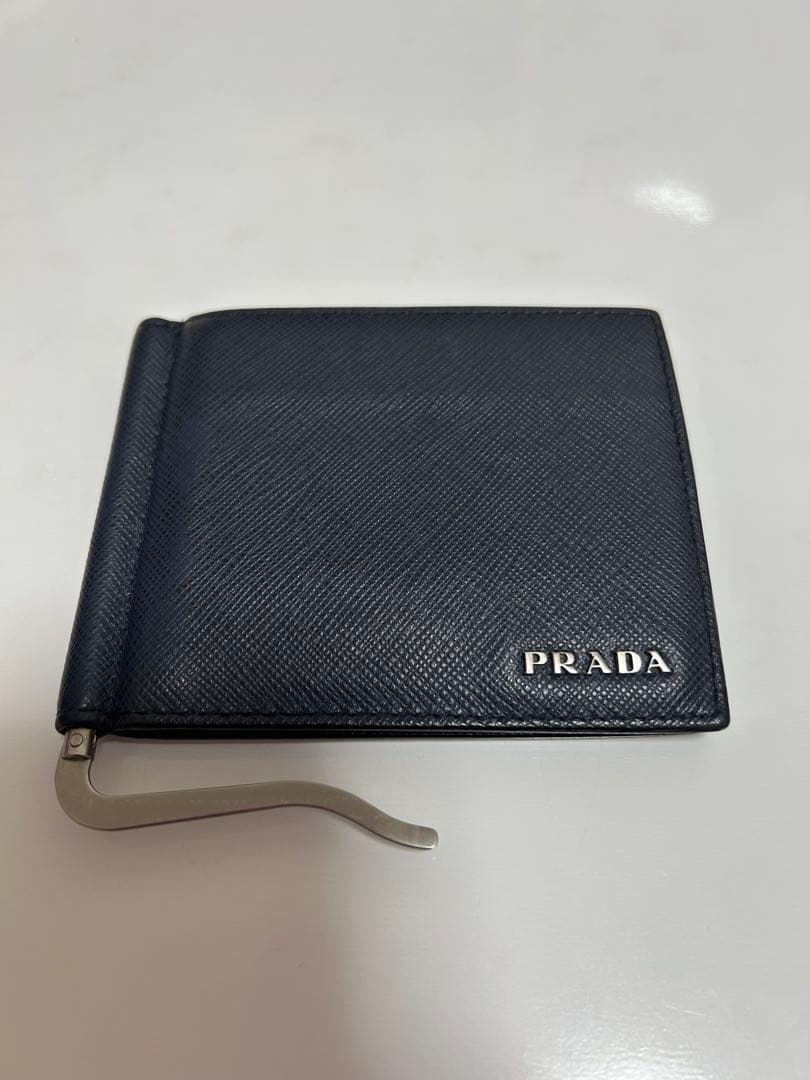 PRADA ネイビー マネークリップ 財布　ネイビー