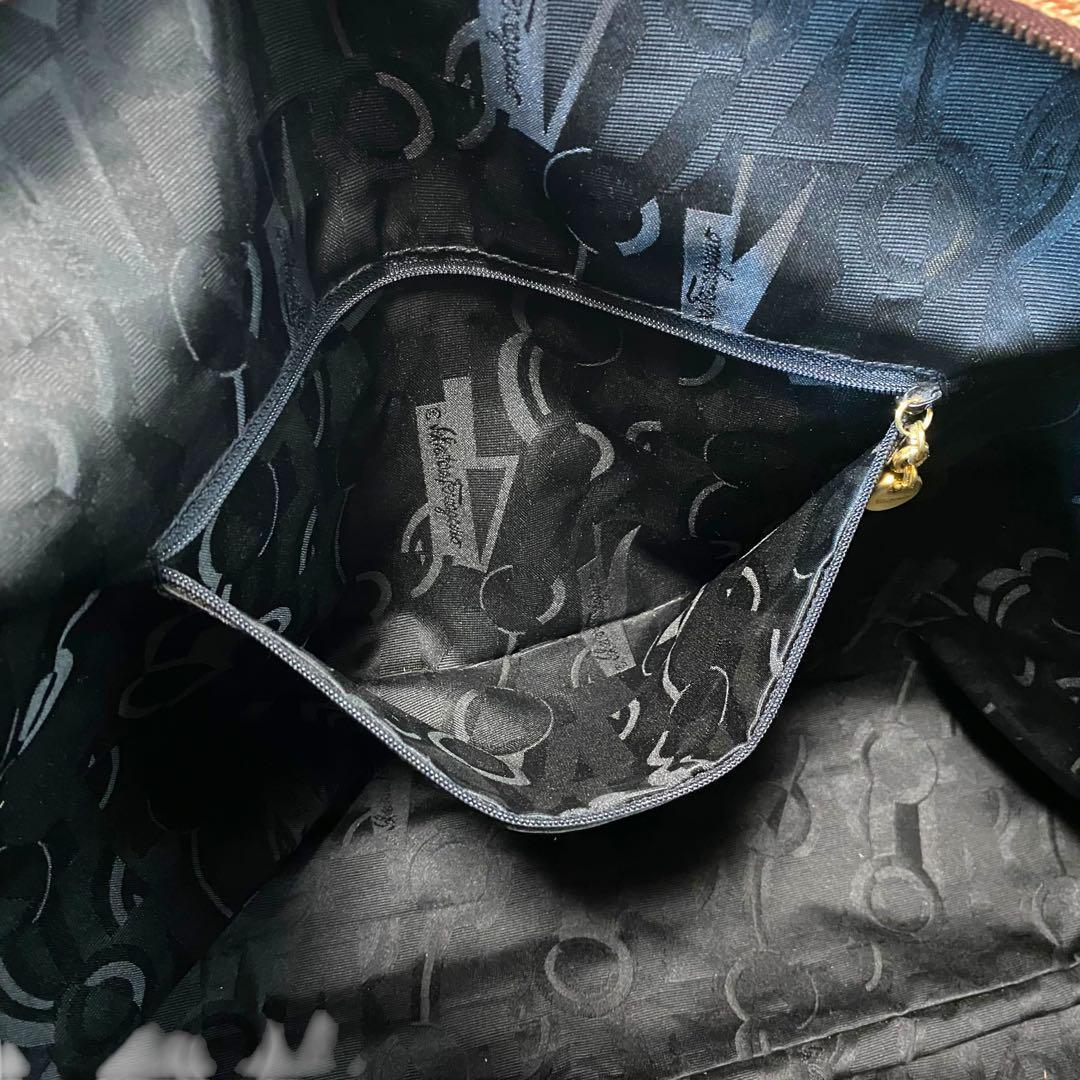 希少✨Salvatore Ferragamo Animal Boston Bag