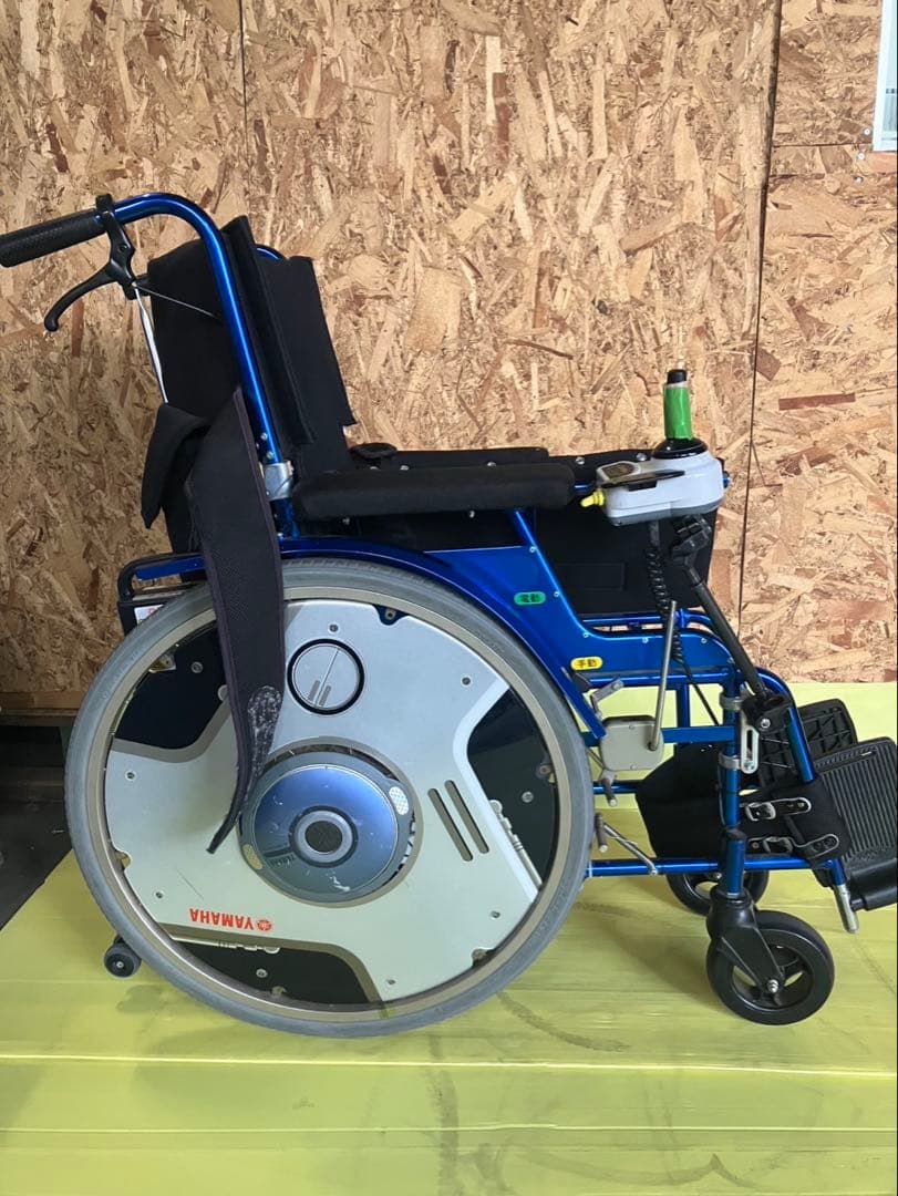 YAMAHA電動車椅子　バッテリー2個　充電器付