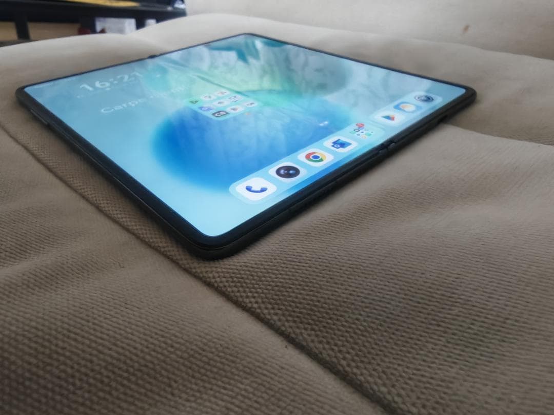 HONOR Magic V2 Simフリー 保護フィルム+ケース付き