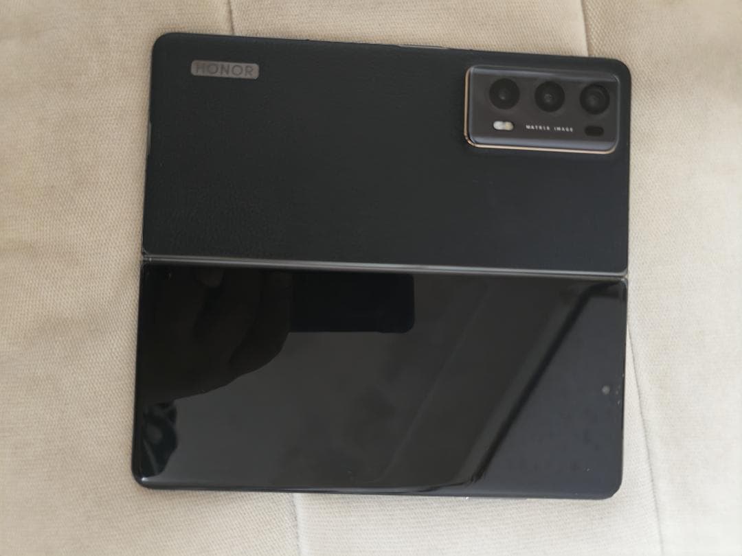 HONOR Magic V2 Simフリー 保護フィルム+ケース付き