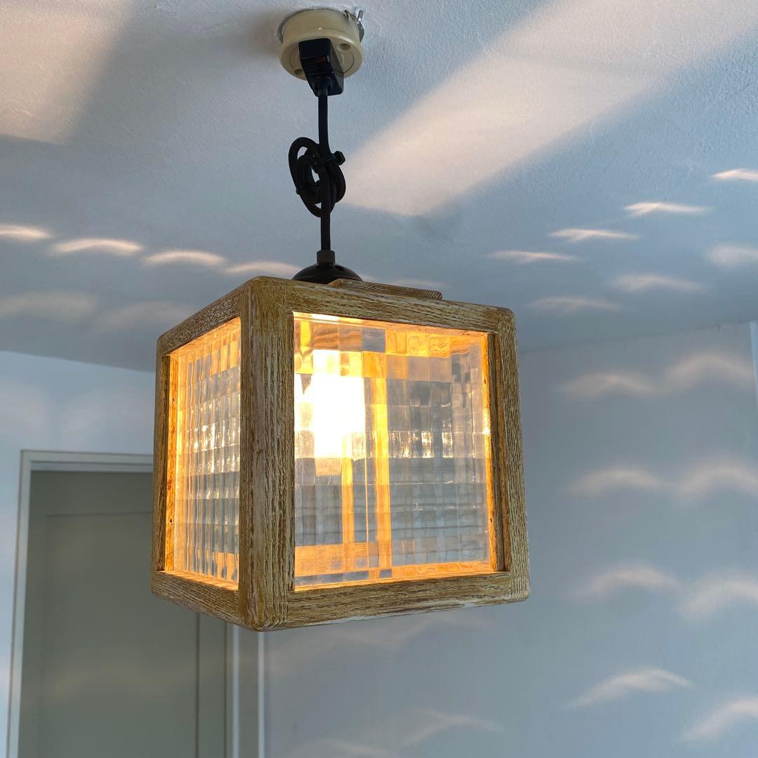 HOM houzeクロスペン　無垢材×チェッカーガラススクエアペンダントライト