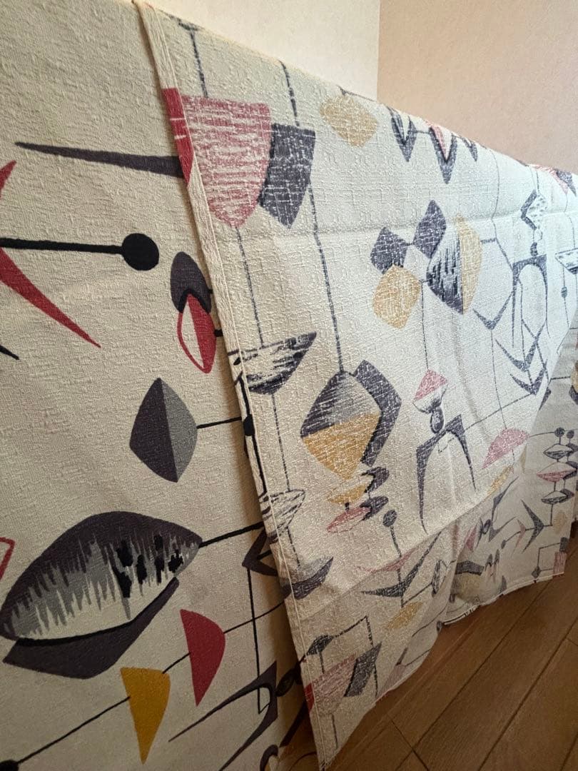 ピンクドラゴン クリームソーダ 90’s カーテン生地