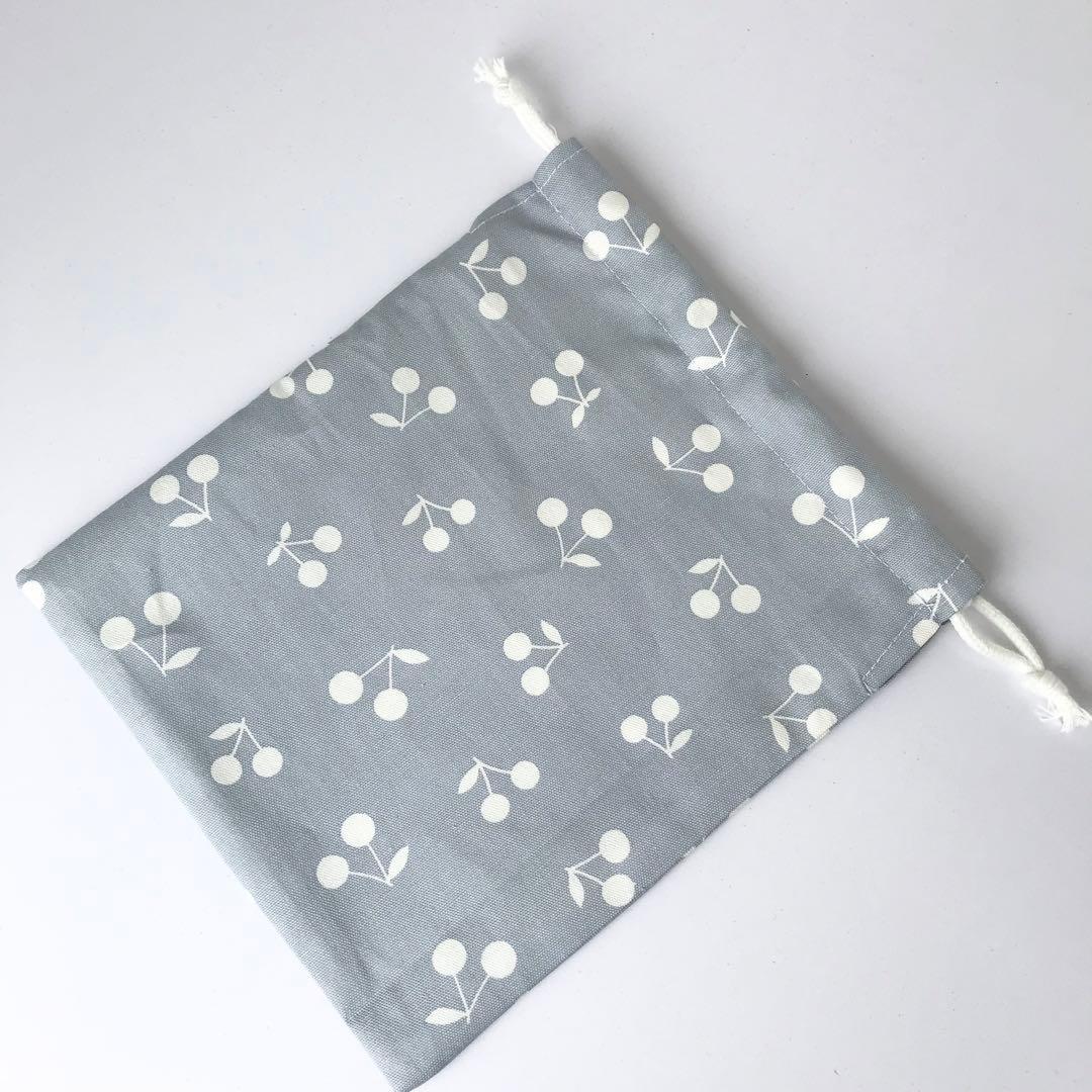 むらさき様　確認用　さくらんぼ　グレー　ランチョンマット　給食袋