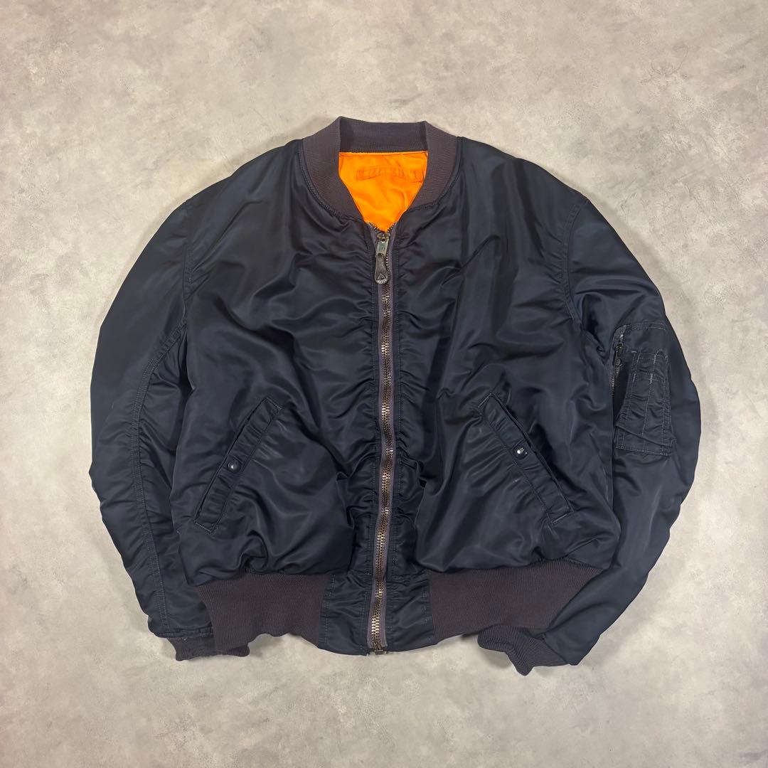 USA製 1968年復刻 アルファ MA-1 68モデル ネイビー