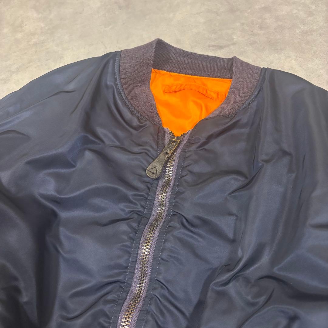 USA製 1968年復刻 アルファ MA-1 68モデル ネイビー