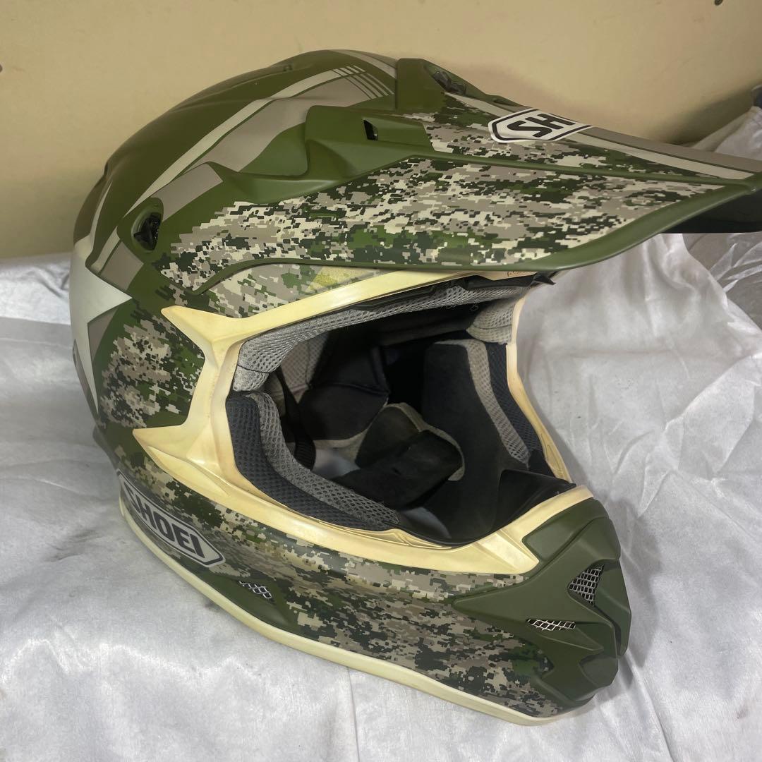 ショウエイ　VFX-W スーパー・ヒュー　迷彩カラー　2016年製造