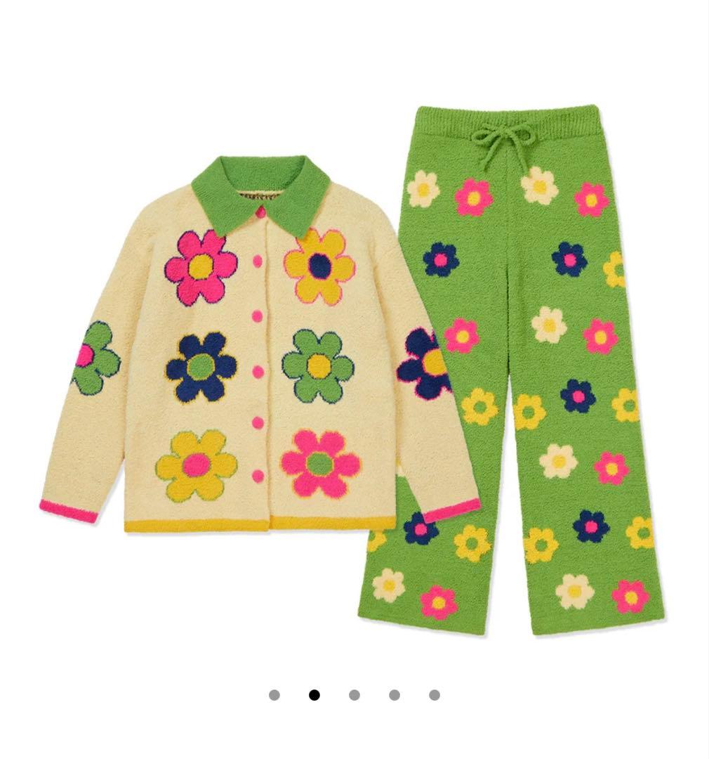 ウィグルウィグル　パジャマ