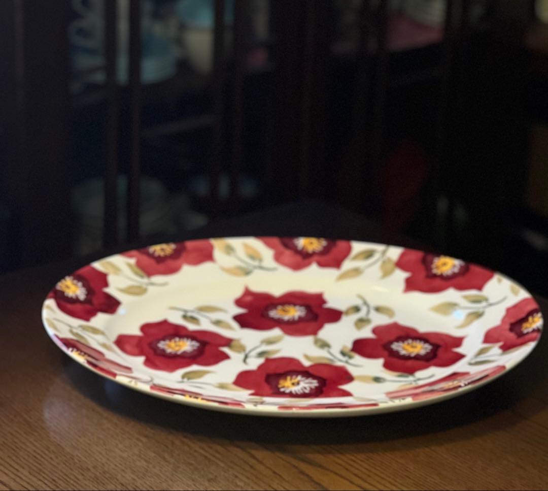 【新品】エマブリッジウォーター　オーバルプラター　クリスマスローズ　盛り皿