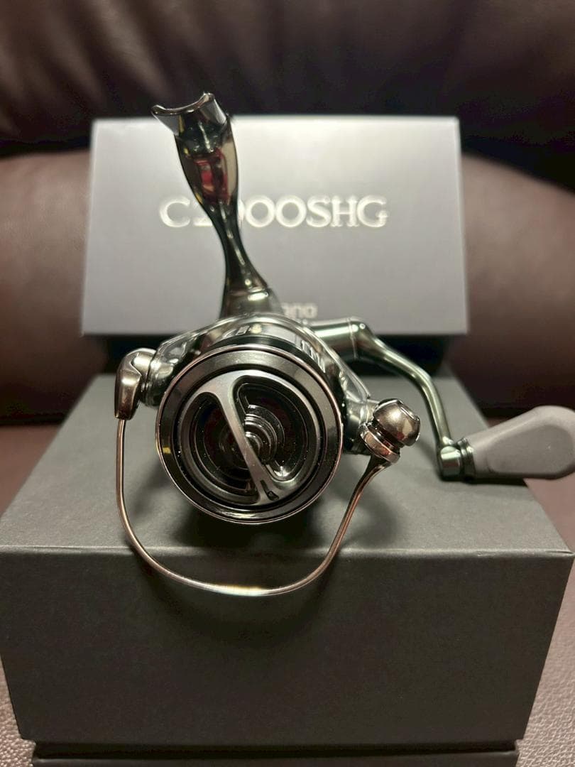 【美品】22 ステラ C2000SHG シマノ スピニング トラウト アジング