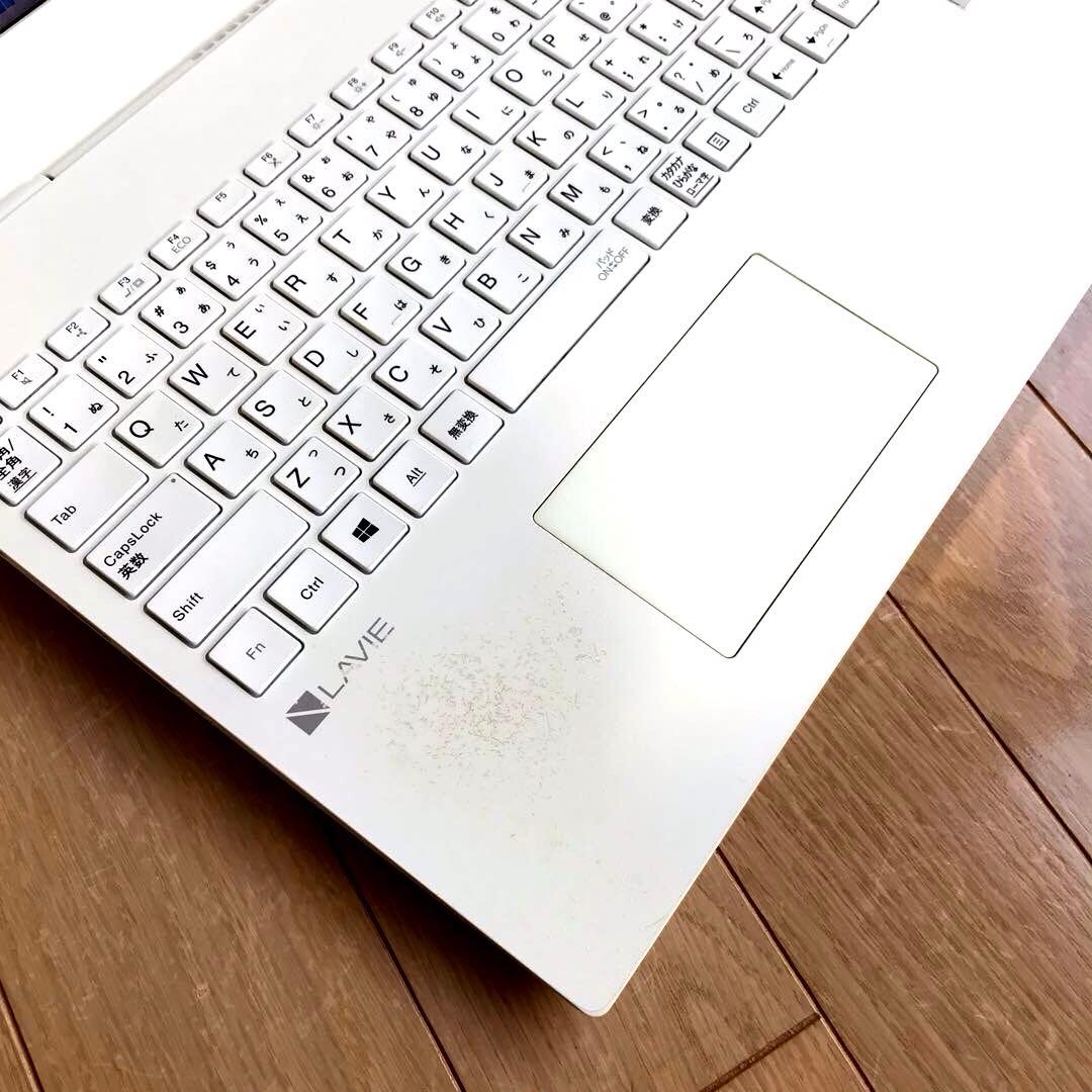 Windowsノート本体 NEC LaVie N1515/AAW