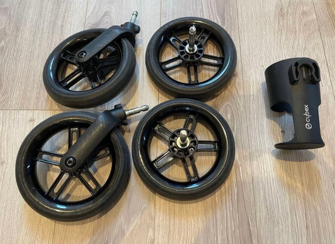 サイベックス　メリオカーボン　ベビーカー　ブラック　エアラブ4ドーナツ付き