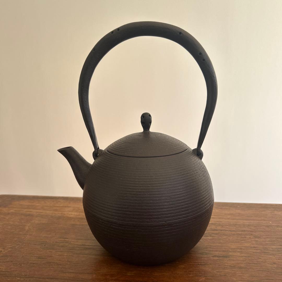 新品未使用　希少な鈴木盛久　日の丸形鉄瓶