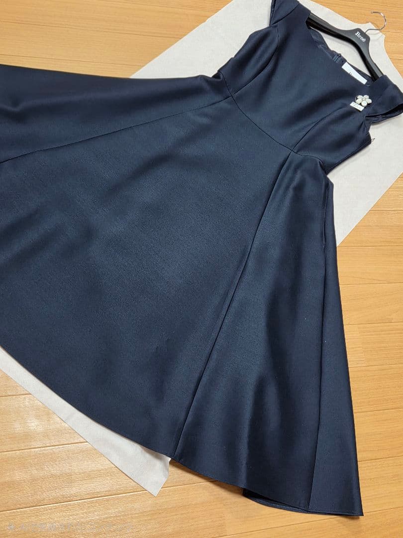 Rene ルネ 新品 ワンピース フレアー 半額以下 ネイビー36号