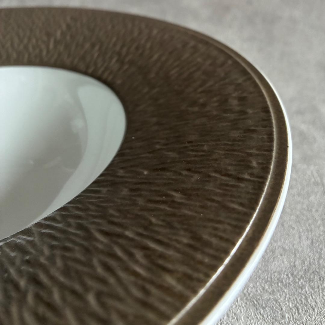 RAYNAUD レイノー ミネラル グレージュ リムスープ 22×H6cm