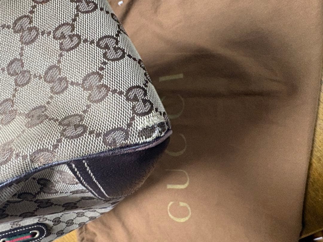 n*u様 GUCCI トートバッグ