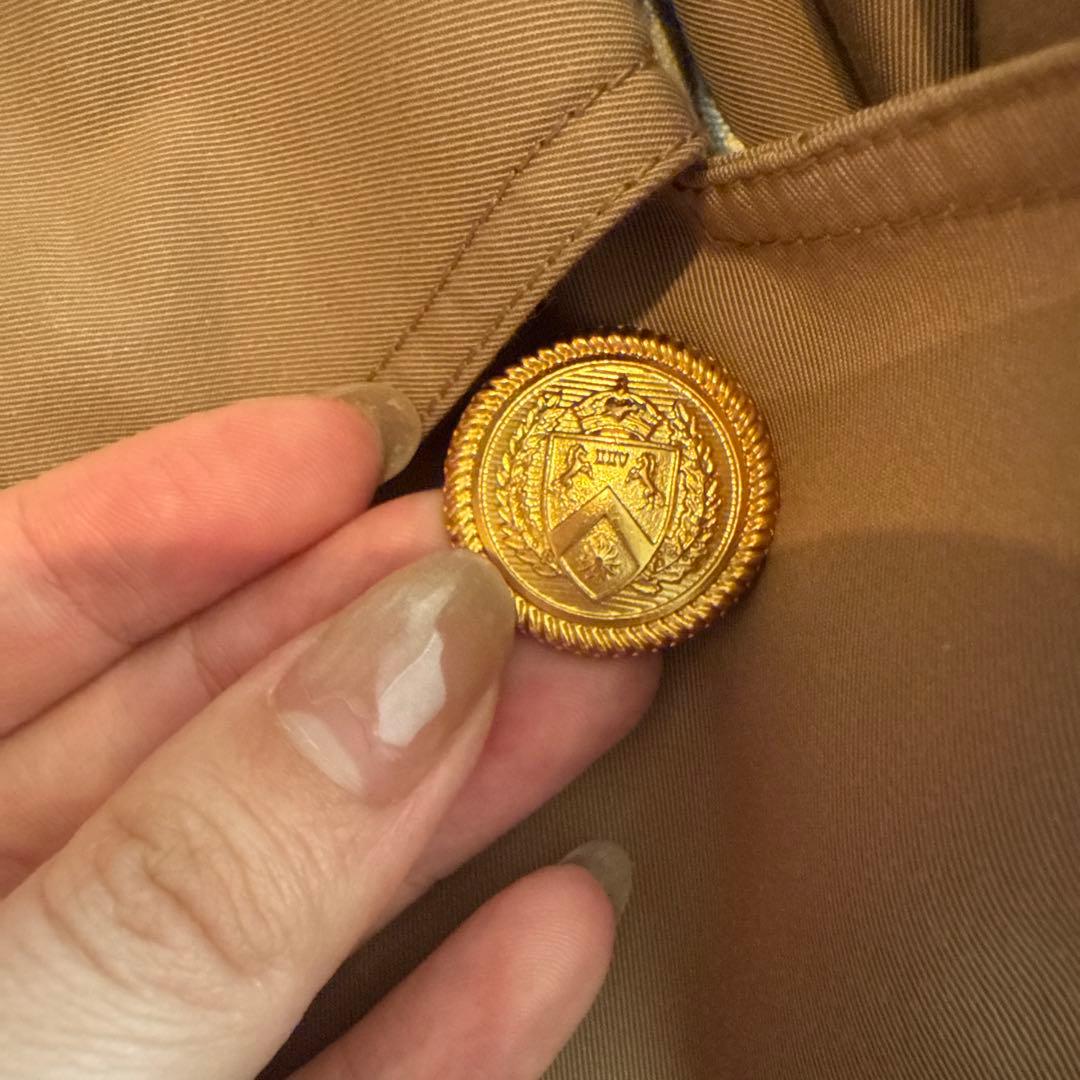 入手困難 グッチ×鈴木仁 刺繍バッグロゴ定番カラーコート　人気サイズ