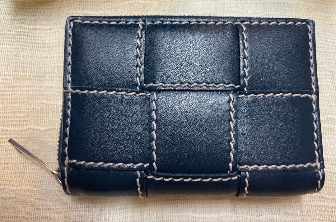 日本限定　ボッテガヴェネタ　カセット ファスナー付きパース